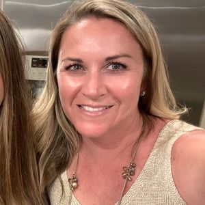 Meet your Posher, Cara